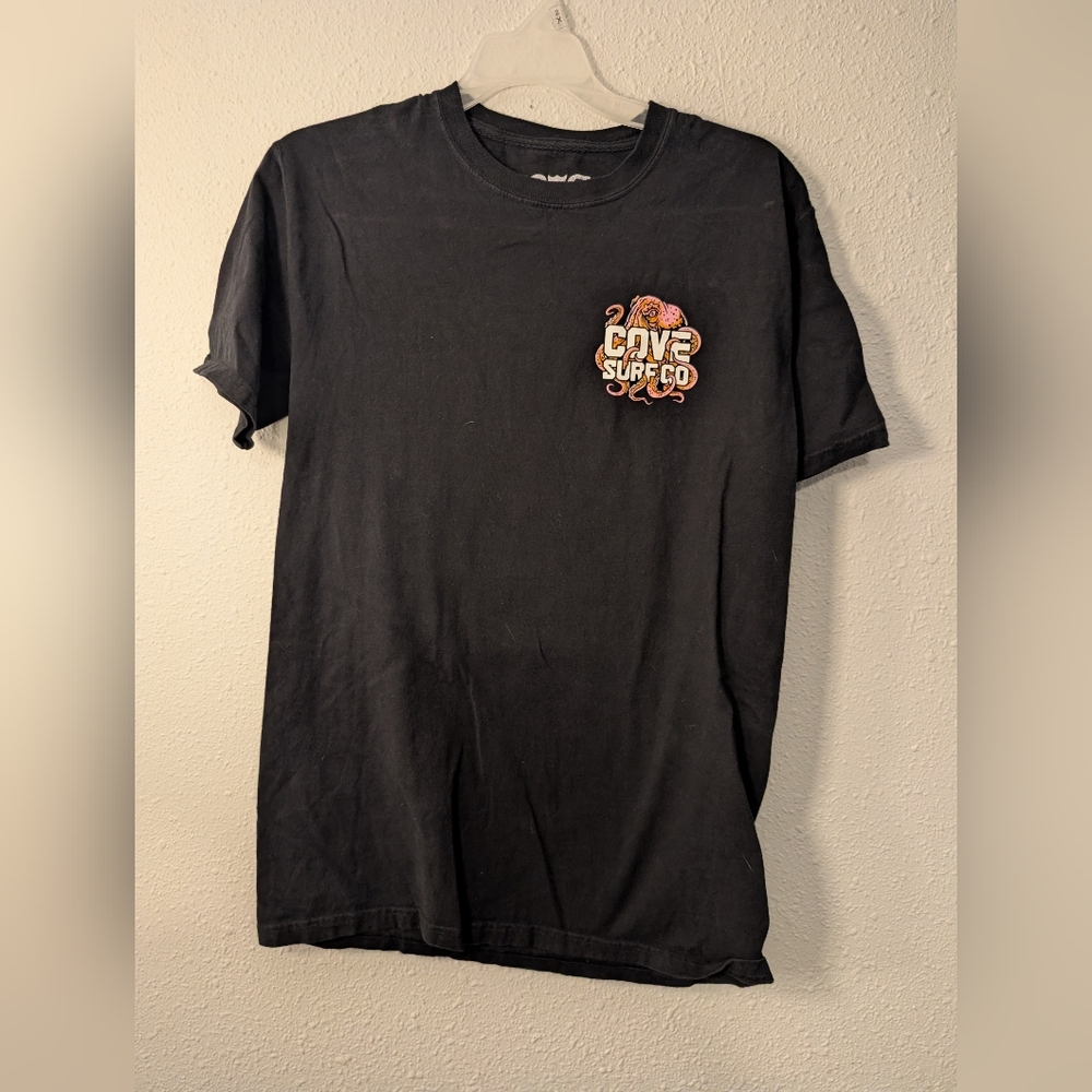 Cove Black Graphic Tee